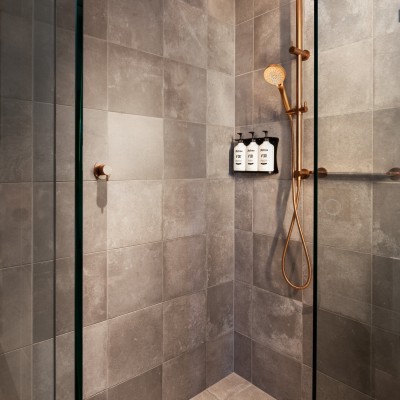Standard Bathroom Shower